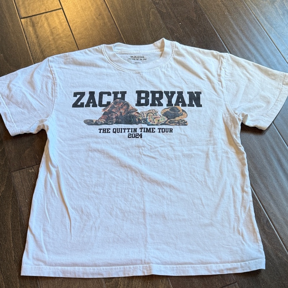 Zach Bryan "Quittin Time" Tour tee